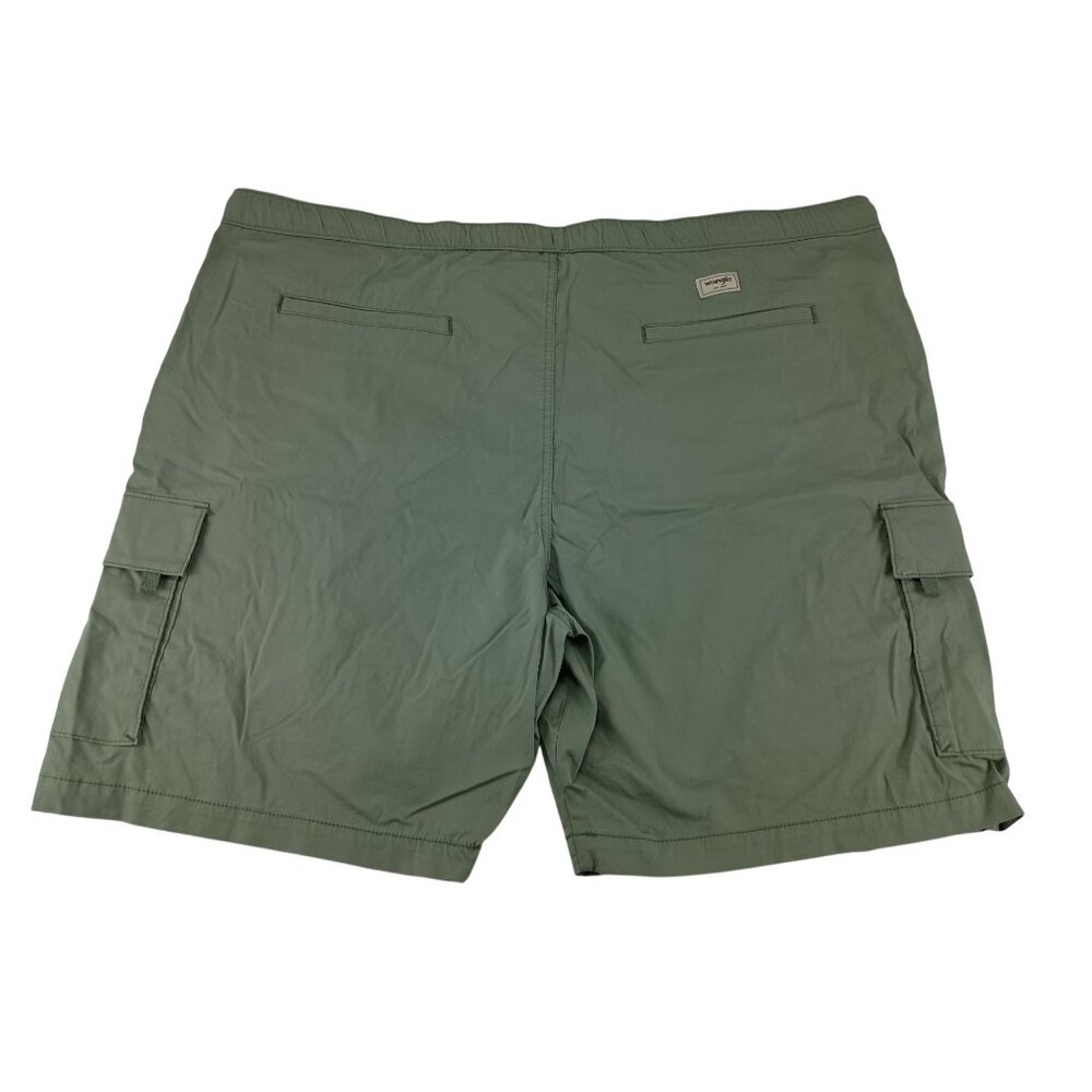 Wrangler Relaxed Fit Olive Green Cargo Shorts Men's Sz. XXL (46-48) - Picture 2 of 4